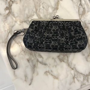 Coach clutch/wristlet